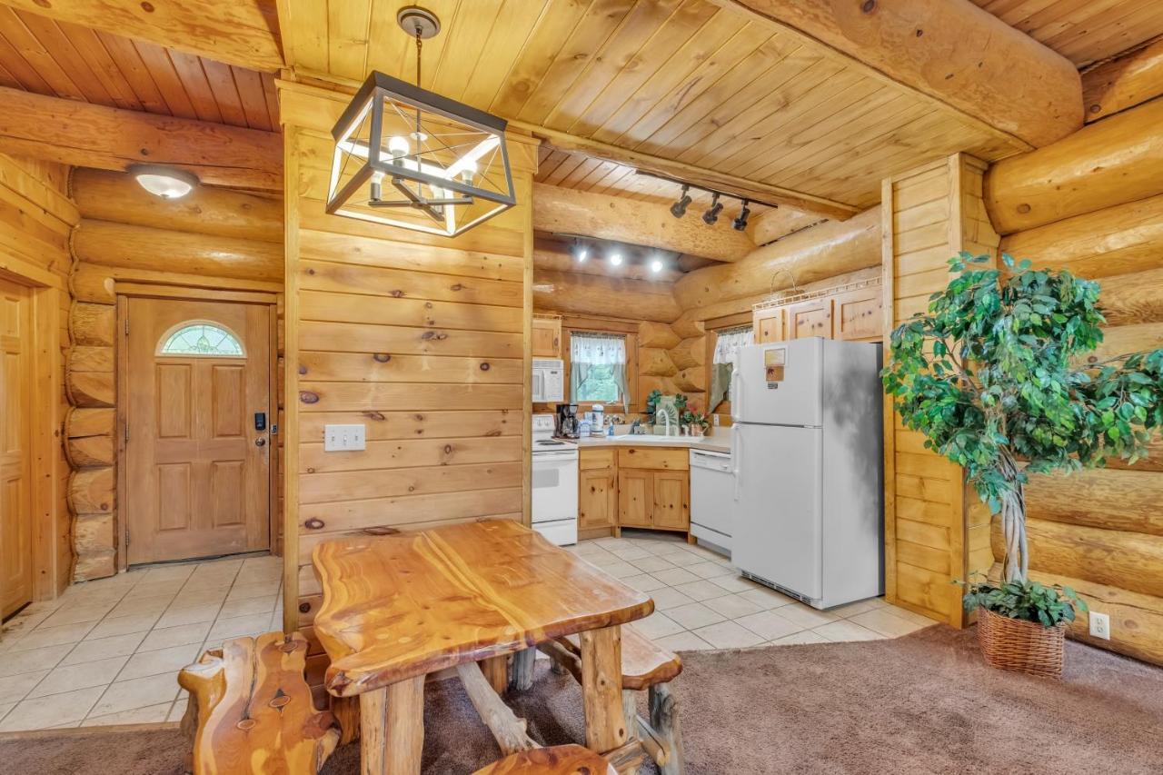 Royal Views - Private Mountain Top Cabin Cabin Gatlinburg Exterior photo