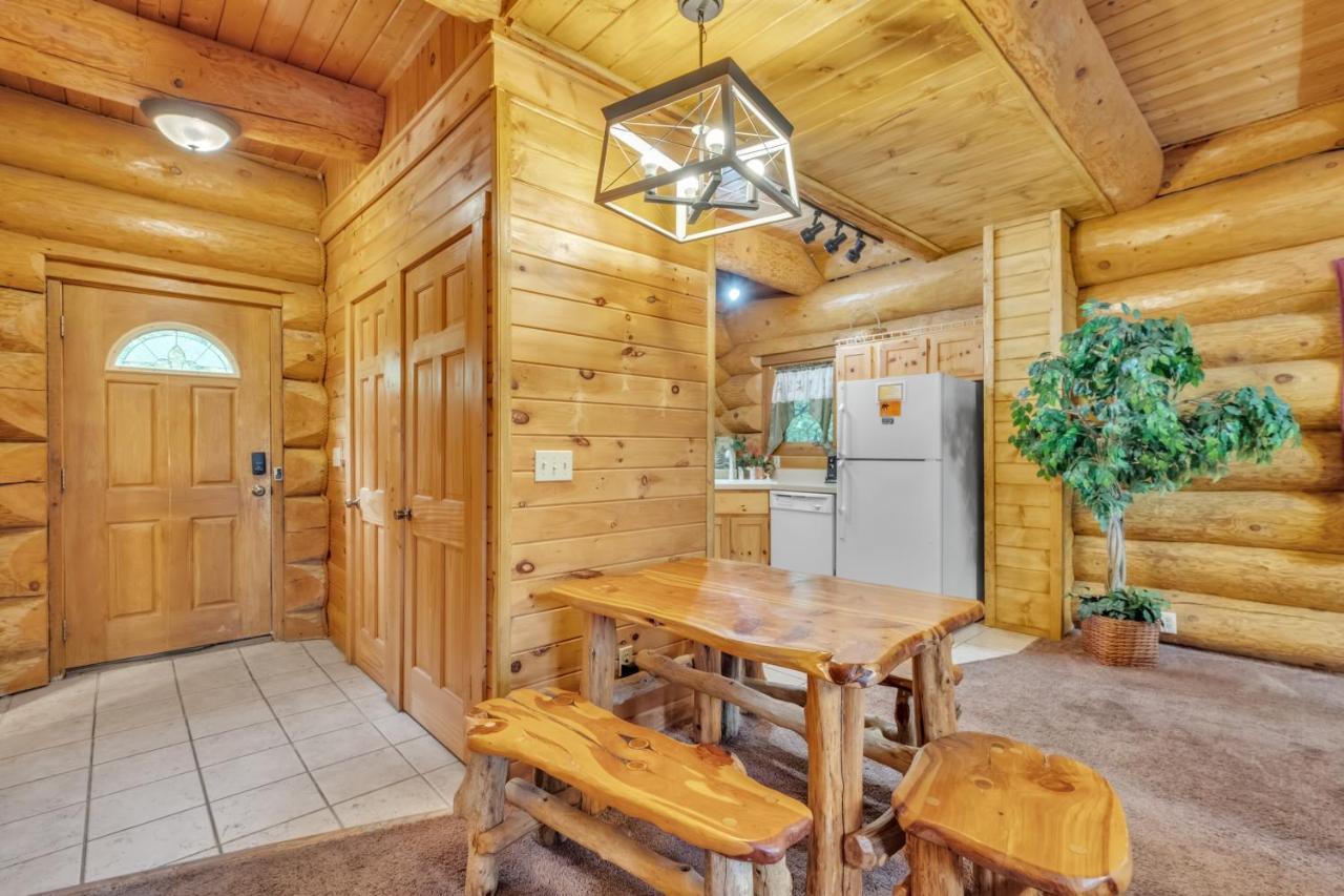 Royal Views - Private Mountain Top Cabin Cabin Gatlinburg Exterior photo